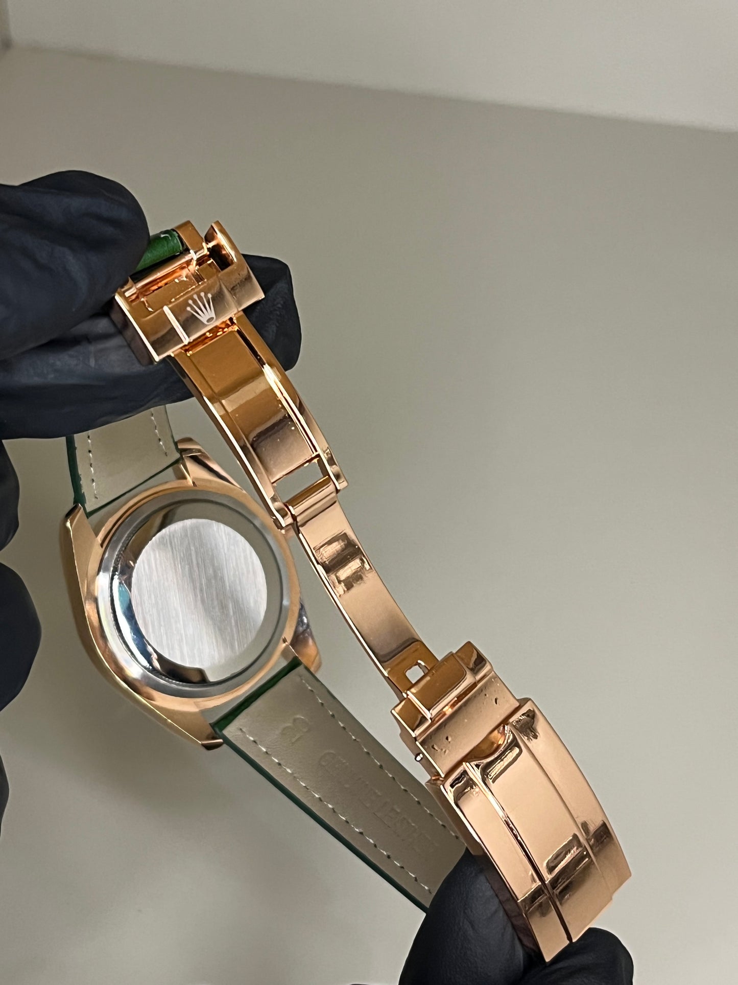 Rolex-Inspired Green Dial Watch with Leather Strap & Date